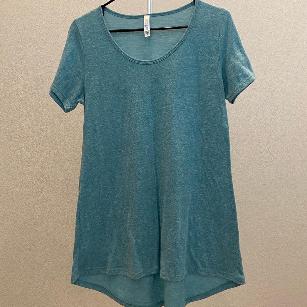 LuLaRoe Classic Tee